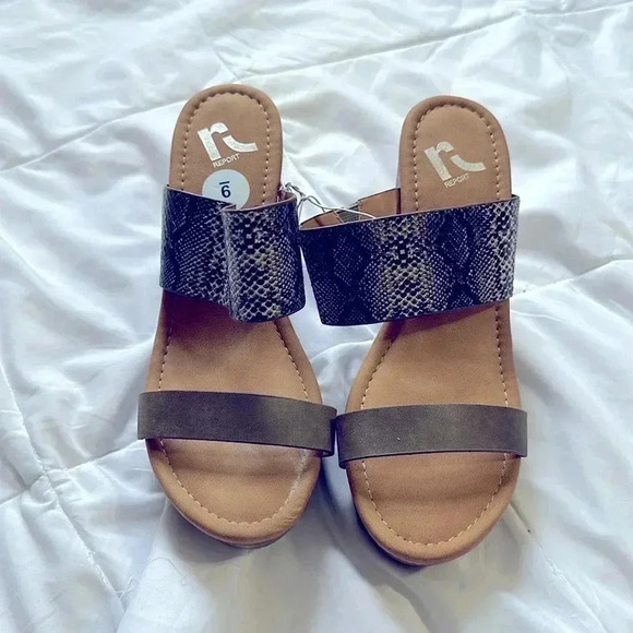 Report snakeskin chunky heel slip on size 9 brand new - Picture 1 of 6